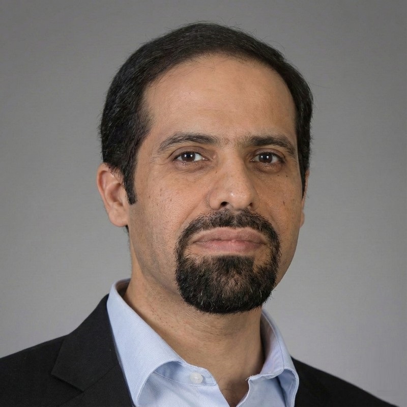 دکتر نورالدین حسینی